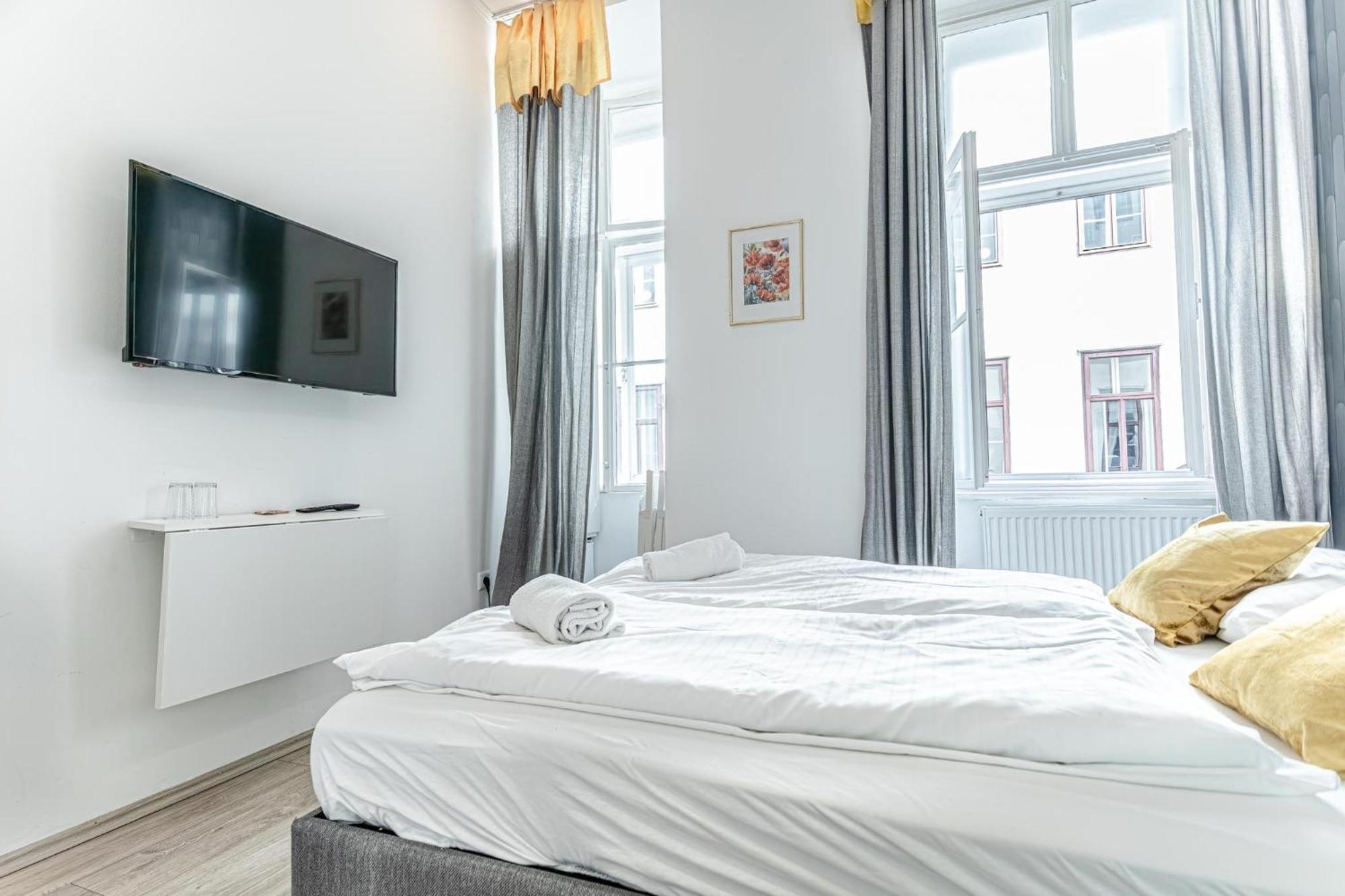 Mariahilfer Boutique Rooms - Virtual Reception & Self-Checkin Відень Екстер'єр фото